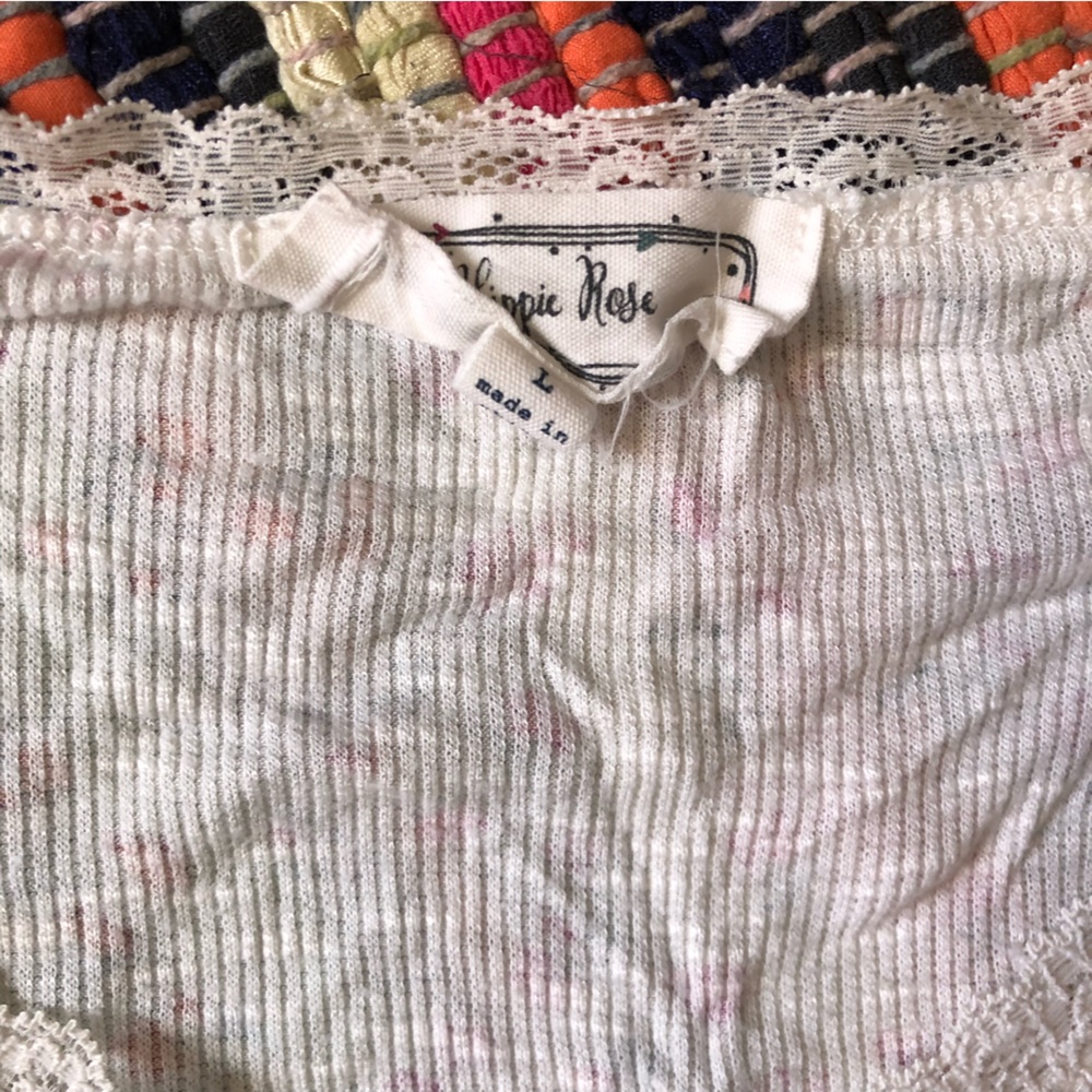 Crop top bundle - Picture 2 of 7